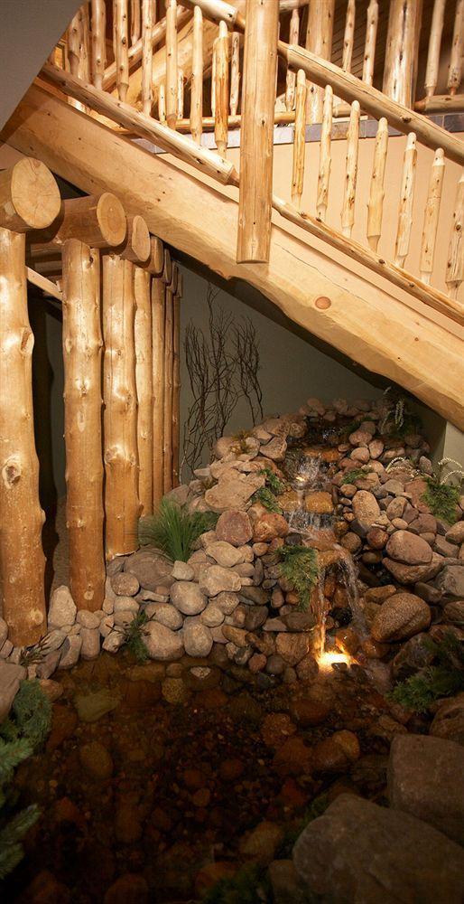 Whitefish Lodge And Suites Cross Lake Esterno foto