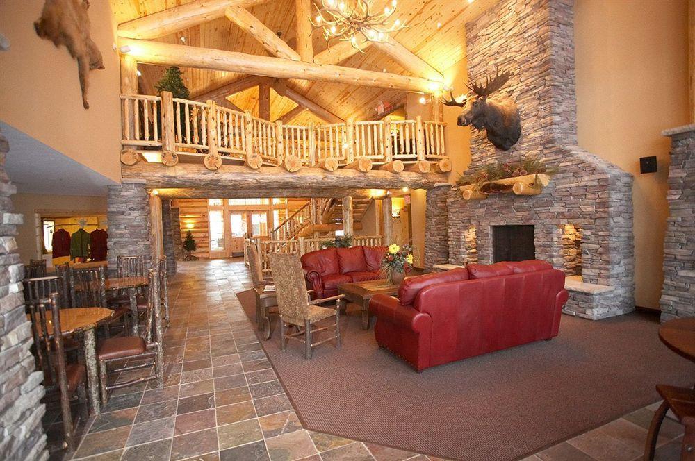 Whitefish Lodge And Suites Cross Lake Esterno foto
